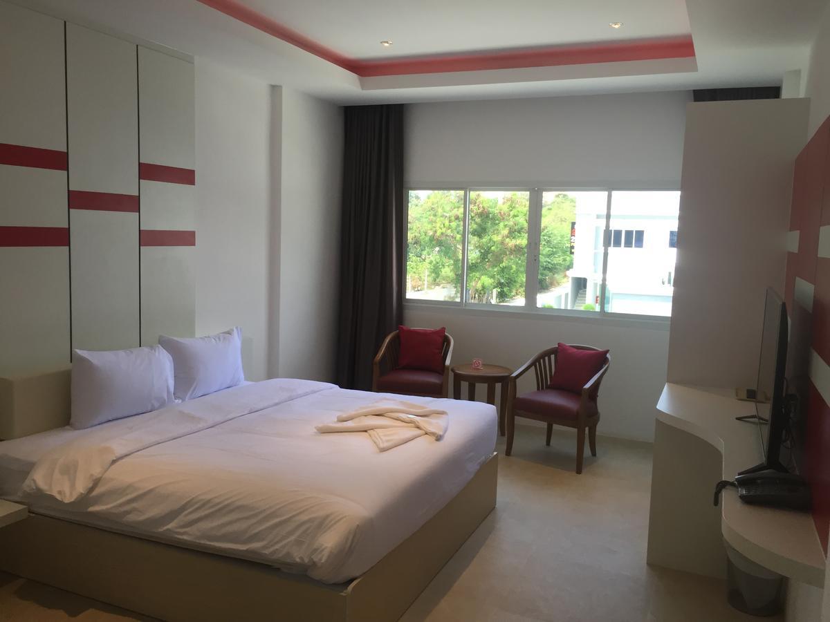 Picasso Motel Pattaya Ngoại thất bức ảnh