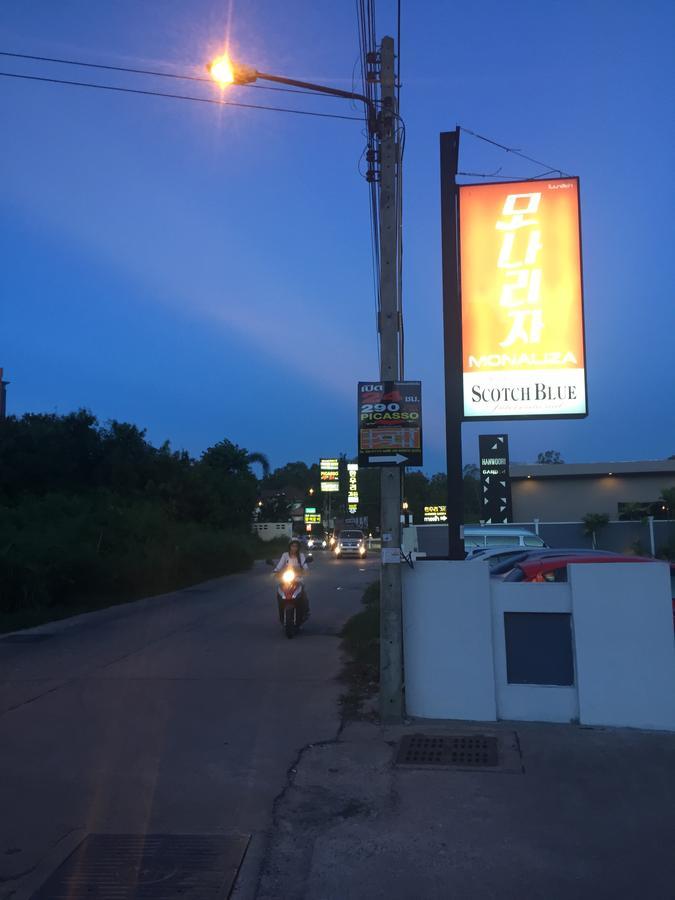 Picasso Motel Pattaya Ngoại thất bức ảnh
